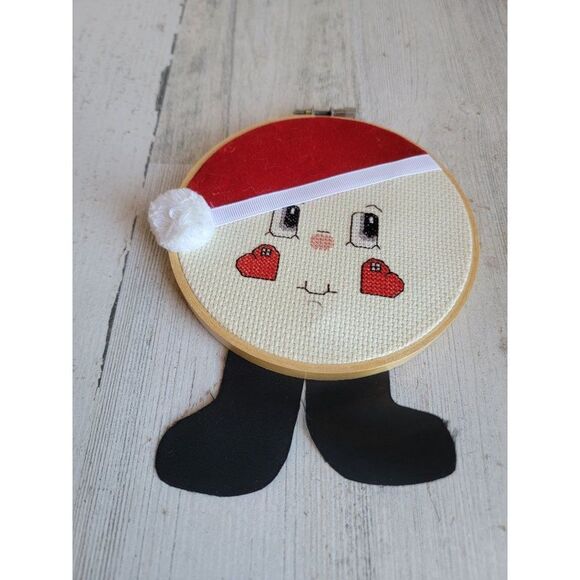 Santa Claus cross stitch face heart Santa hat ornament Xmas figure - Picture 2 of 6